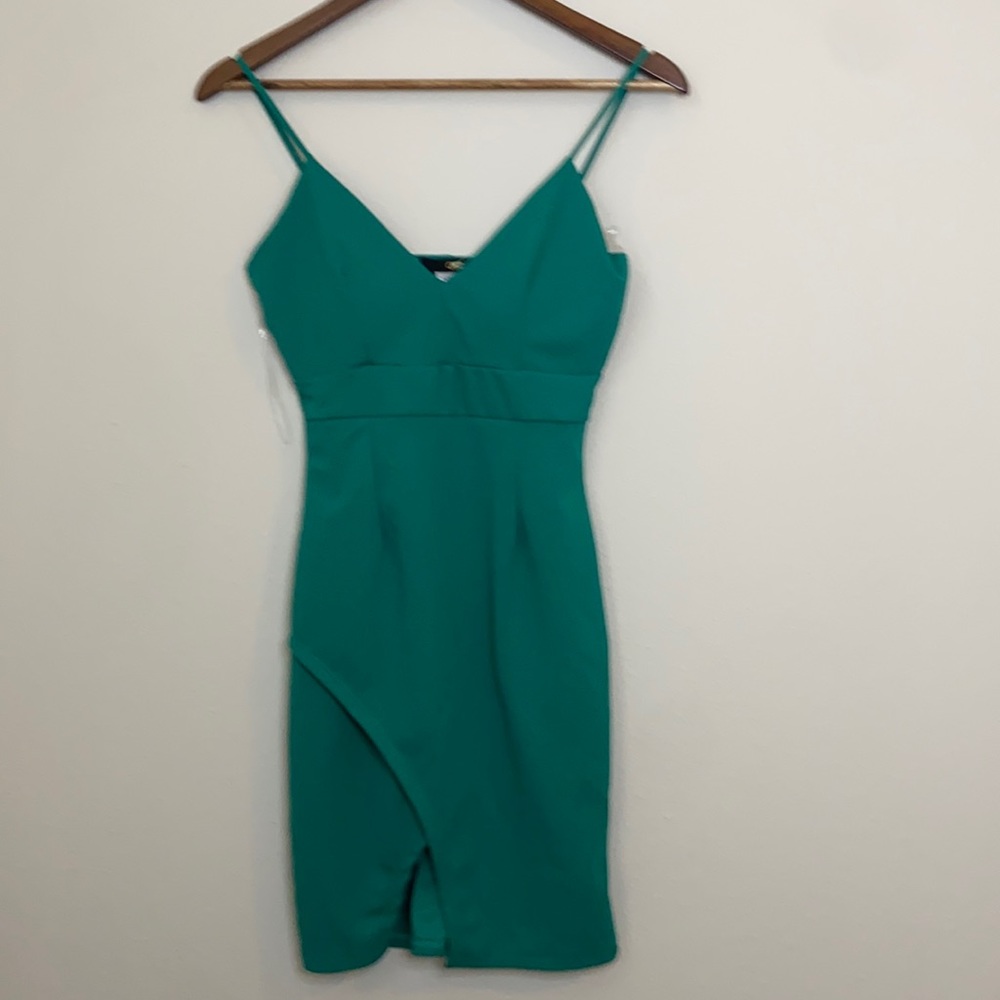 NWT Green spaghetti strap dress Juniors L